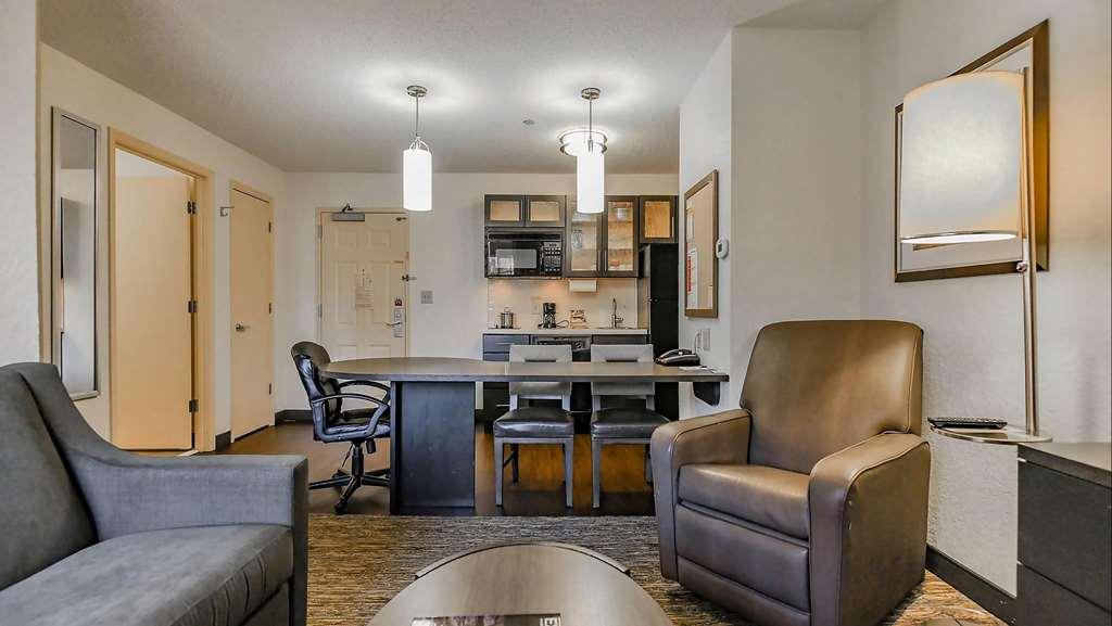 Sonesta Simply Suites Des Moines West Des Moines Esterno foto